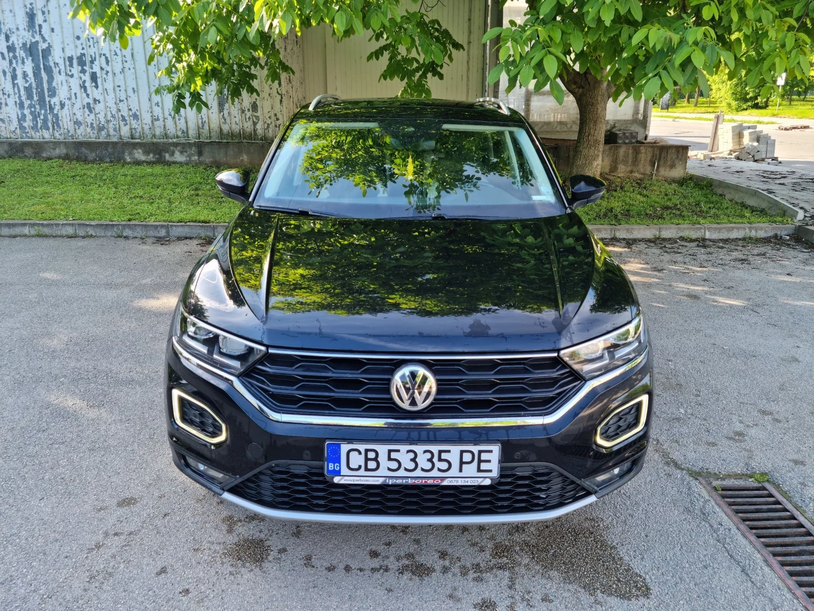 VW T-Roc 1.5TSI/DIGITAL/KAMERA/PANORAMA/РЪЧКА , снимка 2 - Автомобили и джипове - 54338426