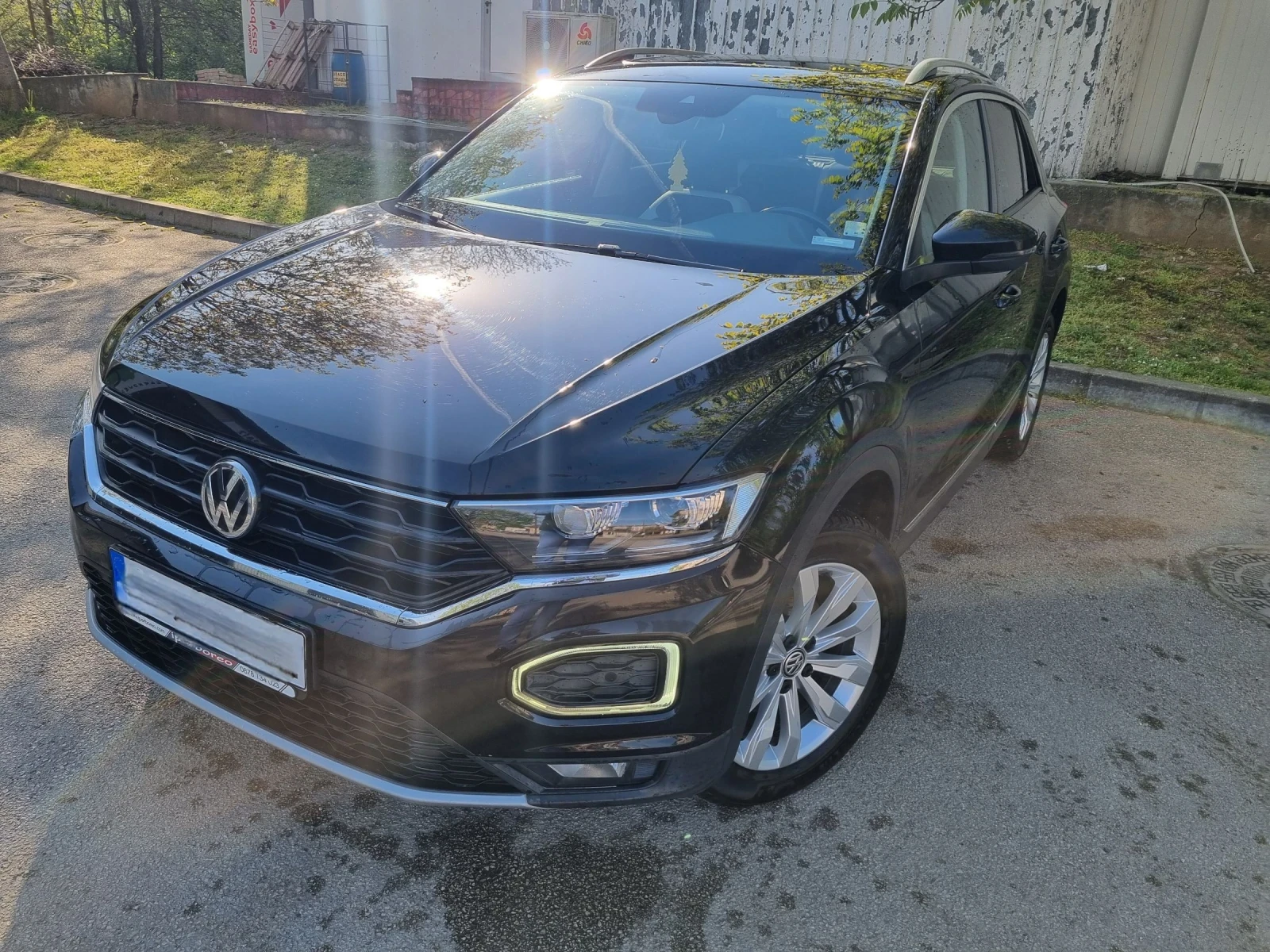 VW T-Roc 1.5TSI/DIGITAL/KAMERA/PANORAMA/РЪЧКА , снимка 3 - Автомобили и джипове - 54338426