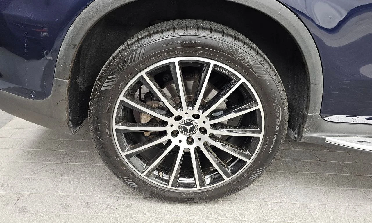 Mercedes-Benz GLC 300 4MATIC* AMG LINE* ПОДГРЕВ* НАВИГАЦИЯ, снимка 13 - Автомобили и джипове - 54881346