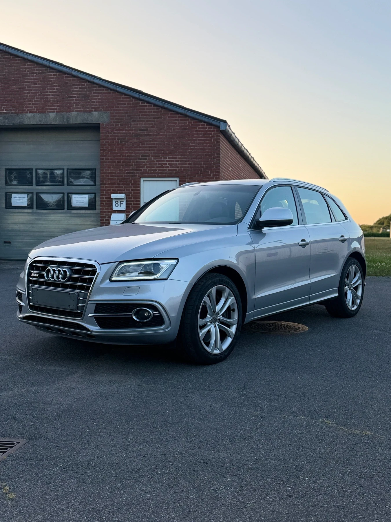 Audi SQ5 Панорама Bang&Olufsen 8ZF, снимка 4 - Автомобили и джипове - 55168016