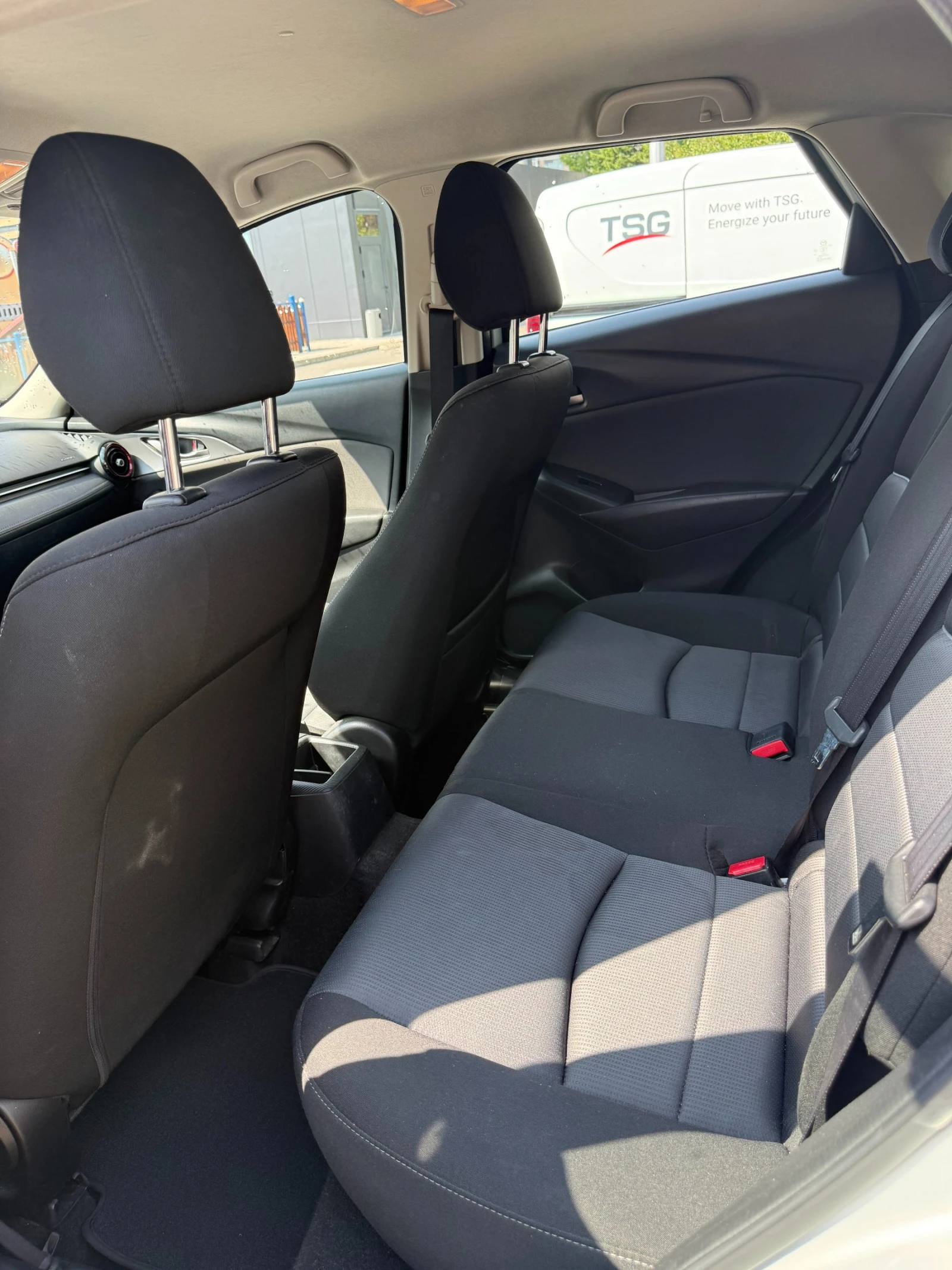 Mazda CX-3, снимка 8 - Автомобили и джипове - 55823813