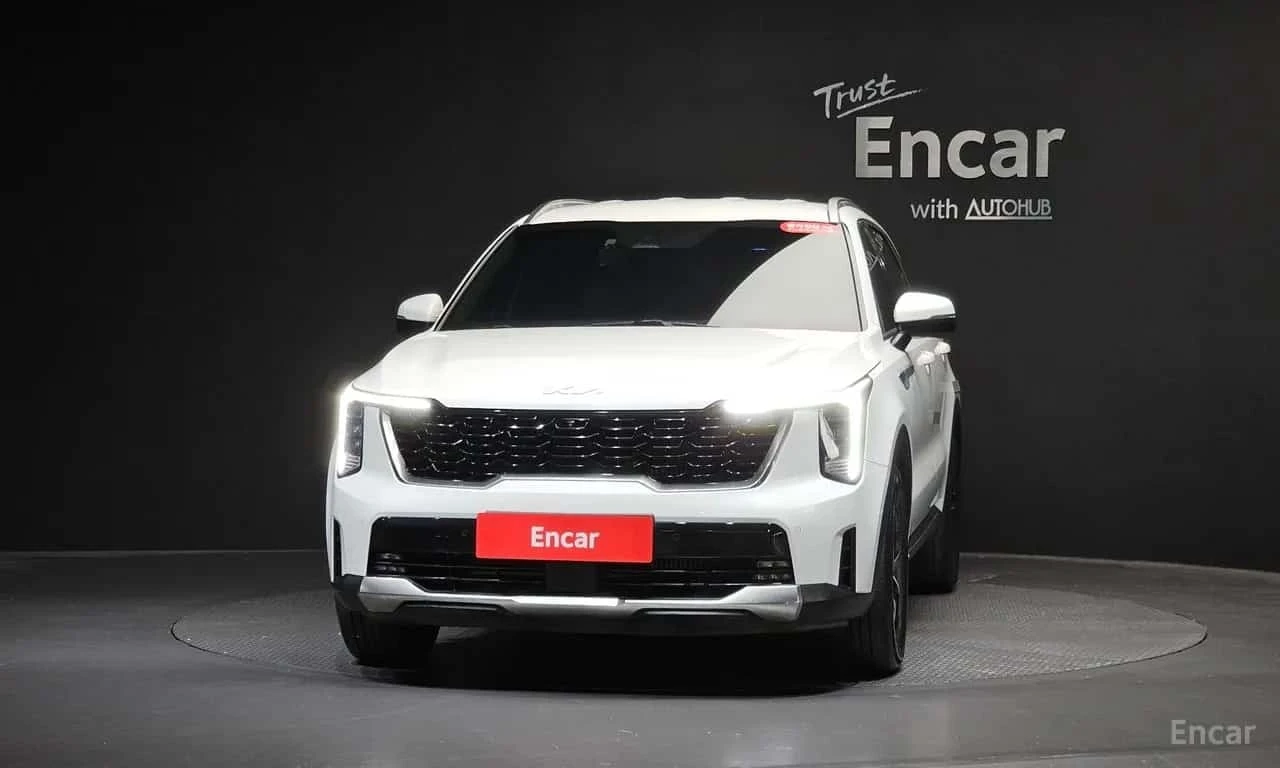 Kia Sorento * Hybrid 1.6 4WD * Обдухване * 360 * Keyless * , снимка 3 - Автомобили и джипове - 56336232