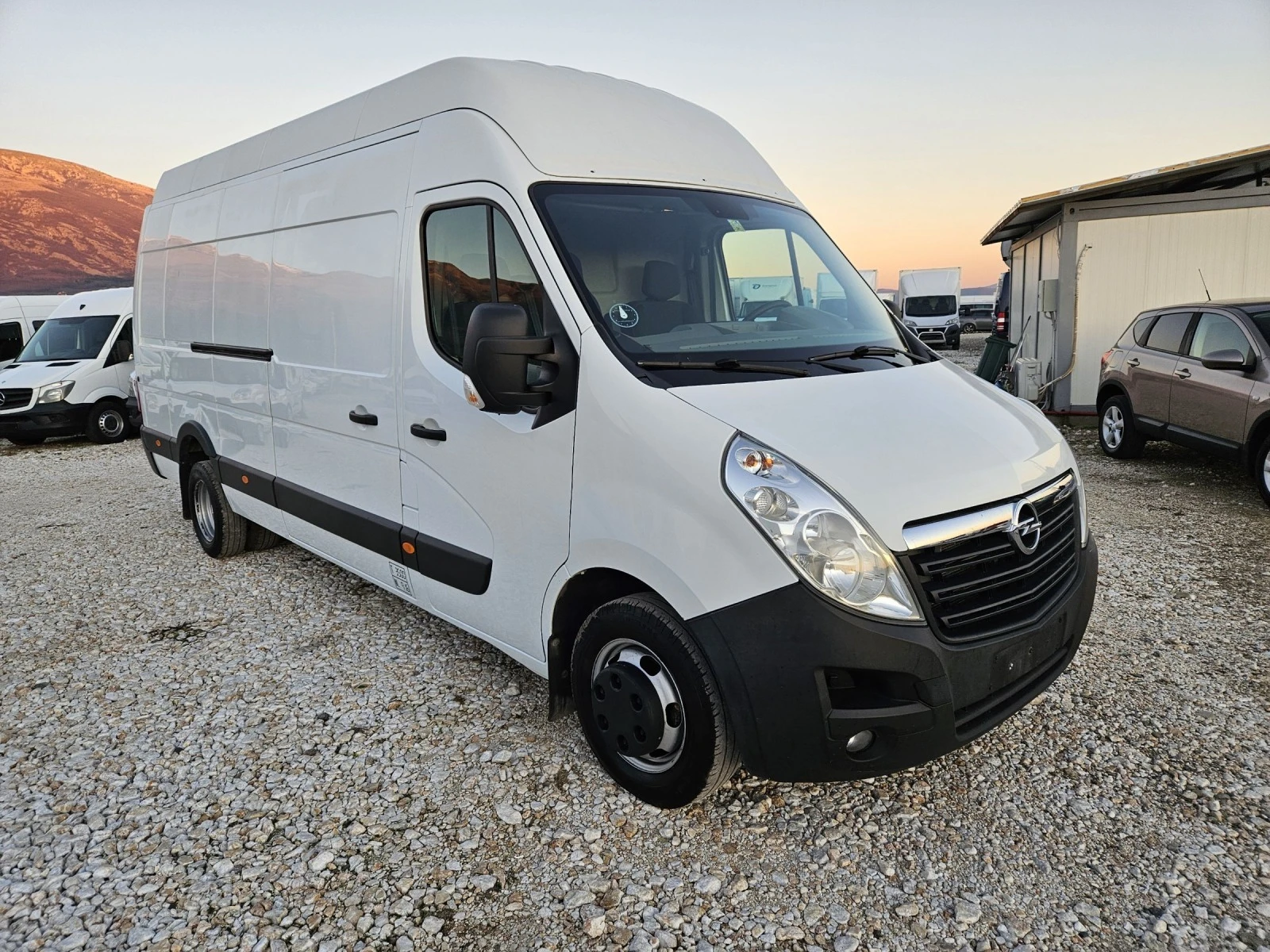 Opel Movano  - изображение 7