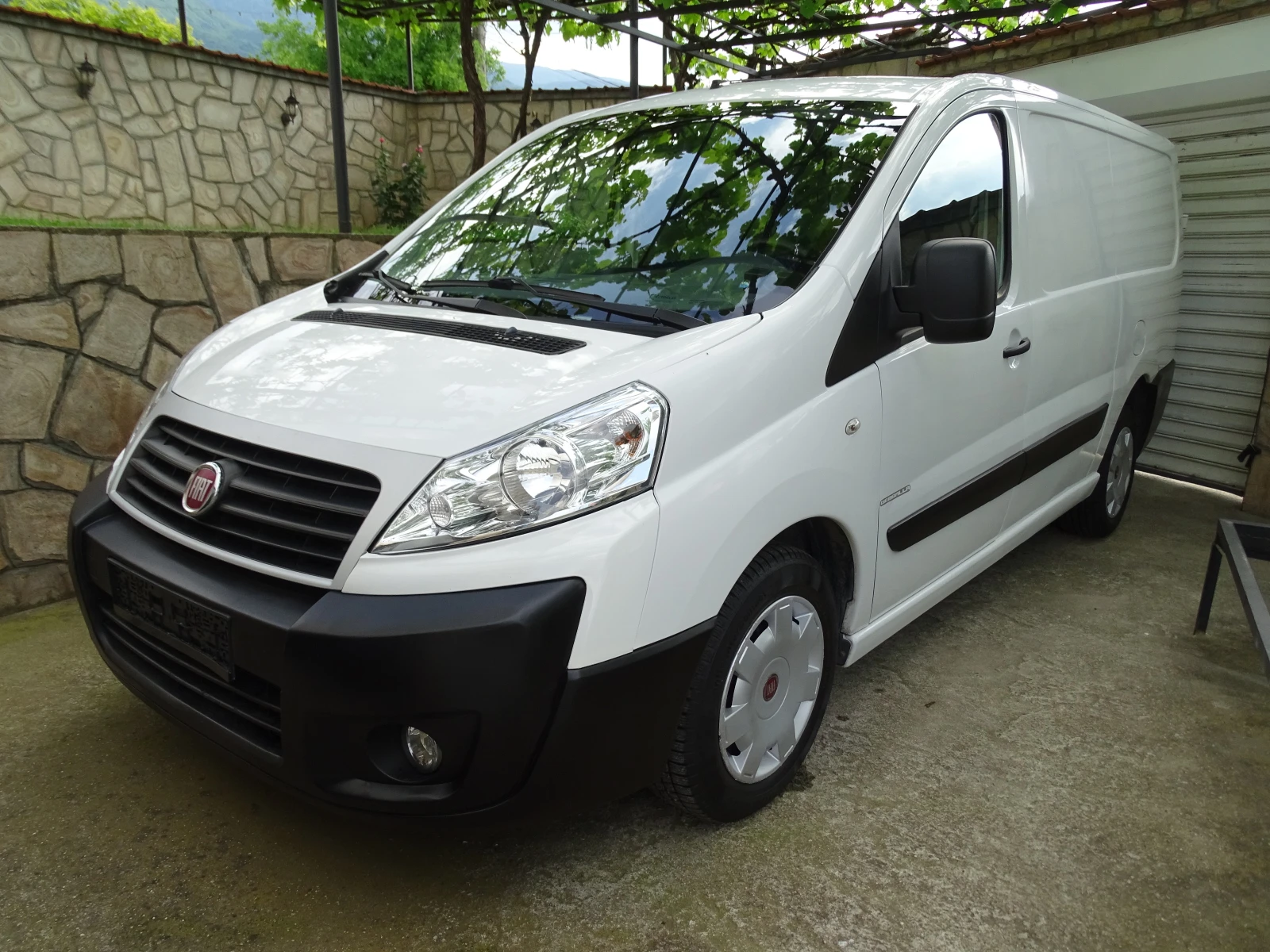 Fiat Scudo 2.0 DIESEL ХЛАДИЛЕН, 3 МЕСТЕН - изображение 2