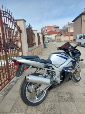 Suzuki Gsxr 750, снимка 5