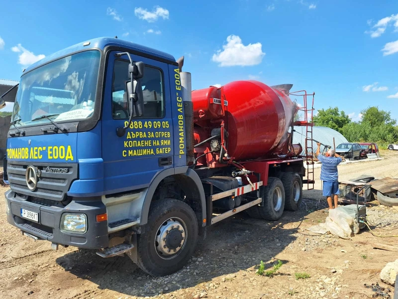 Бетон миксер Mercedes Actros 6x6 26.320, снимка 1 - Индустриална техника - 48585722