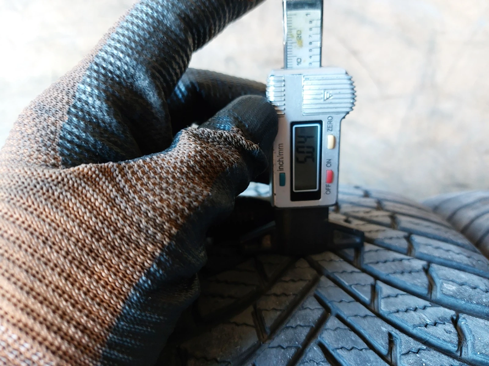  235/45R17 | Mobile.bg   4