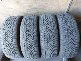 Гуми Летни 235/45R17, снимка 1 - Гуми и джанти - 43594271