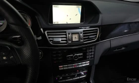 Mercedes-Benz E 300 AVANGARDE/ ПАМЕТИ / ПОДГРЕВИ / 2X PANO / 2 КЛЮЧА, снимка 12