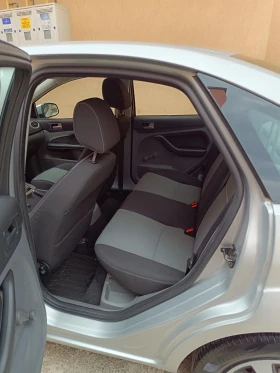 Ford Focus 1.6 TDCi, снимка 13