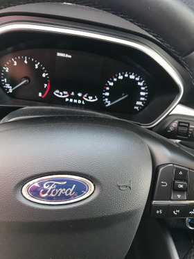 Ford Focus 1.0 125кс ЛИЗИНГ 10хил.лв първа вноска, снимка 4 - Автомобили и джипове - 44601144