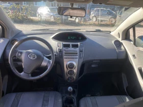 Toyota Yaris 1.0, VVT-i обслужена, снимка 12