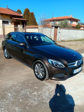     Mercedes-Benz C 220  Avangard.Led.Panorama 