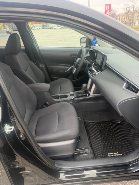 Toyota Corolla Cross, снимка 12