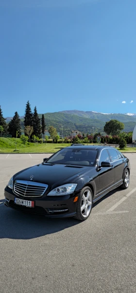 ������ Mercedes-Benz S 550