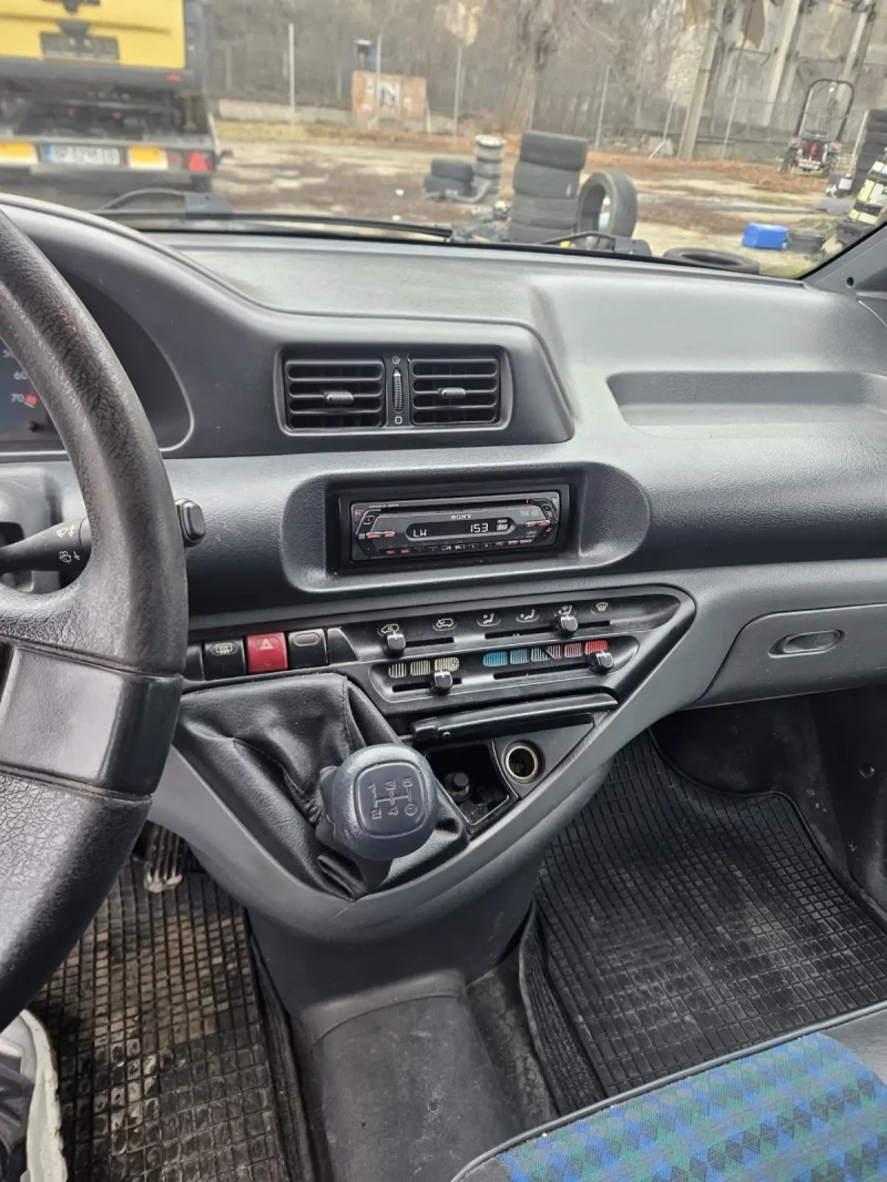 Fiat Scudo 2.0 JTD, снимка 8 - Автомобили и джипове - 48231916