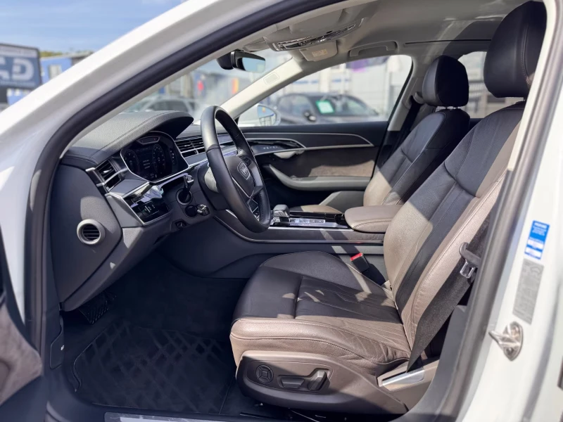 Audi A8 50TDI/QUATTRO/286HP/MEMO/AMBI/AUXILIARY/KLESS/553f, снимка 11 - Автомобили и джипове - 51326782