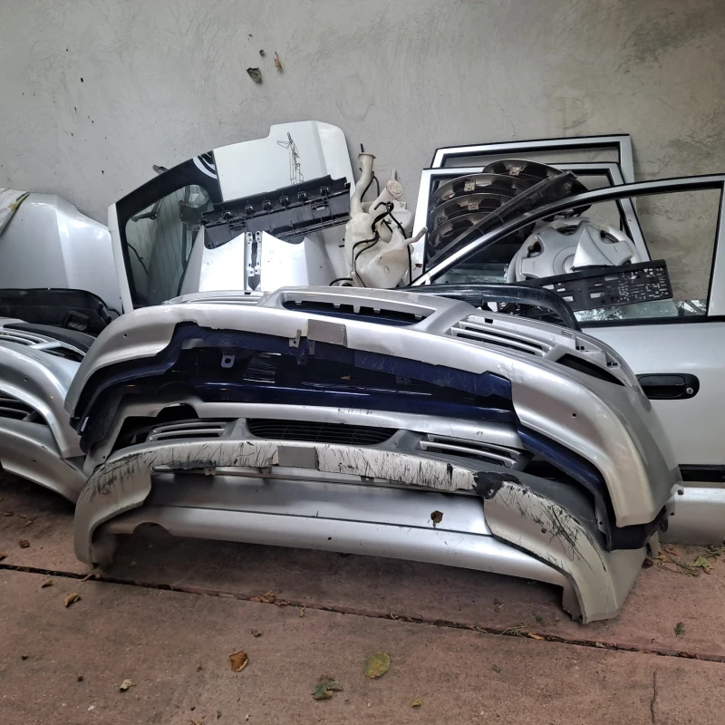 Mitsubishi Space star Бензин, снимка 2 - Автомобили и джипове - 52866862