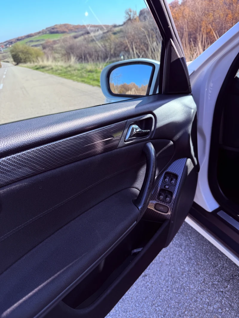 Mercedes-Benz C 280 C 280 7G tronic, снимка 8 - Автомобили и джипове - 52796112