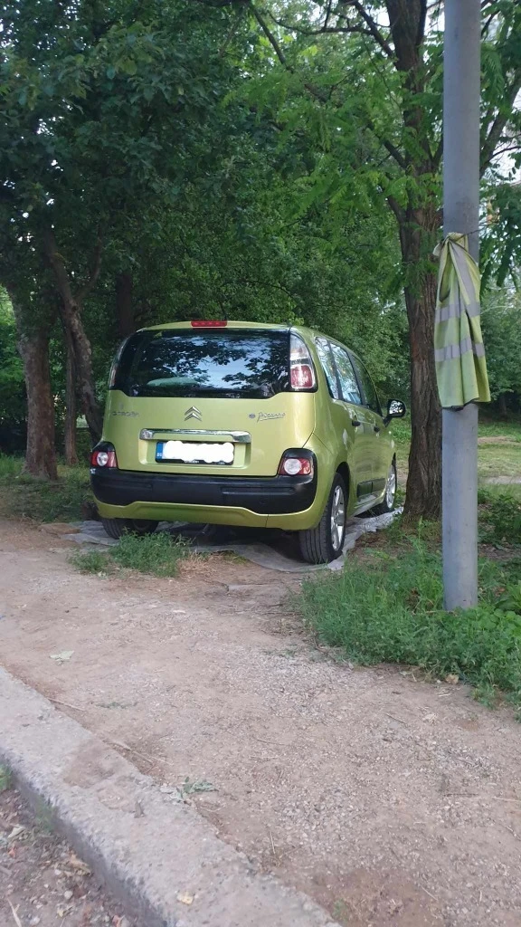 Citroen C3 Picasso, снимка 4 - Автомобили и джипове - 47098677