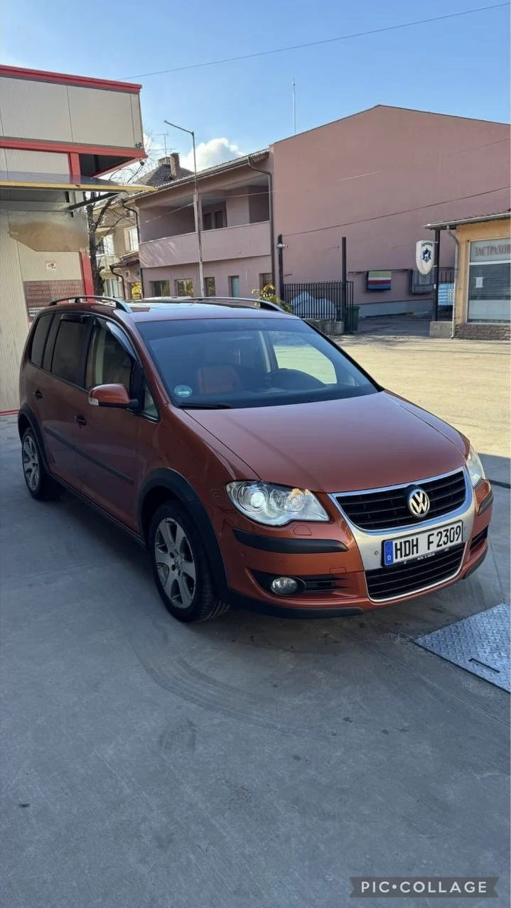 VW Touran Cross DSG 170 diesel - изображение 2