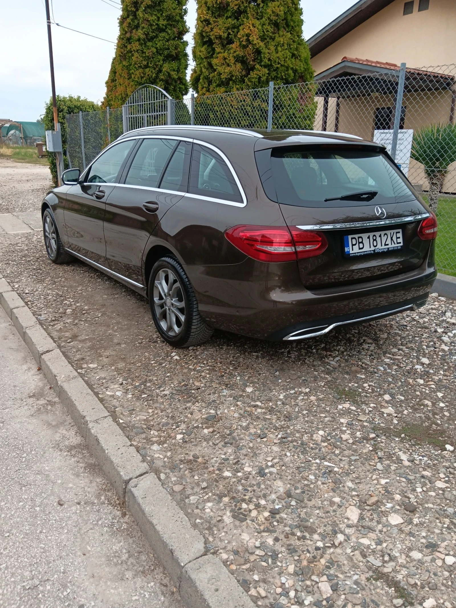 Mercedes-Benz C 220  Avangard.Led.Panorama  - изображение 6