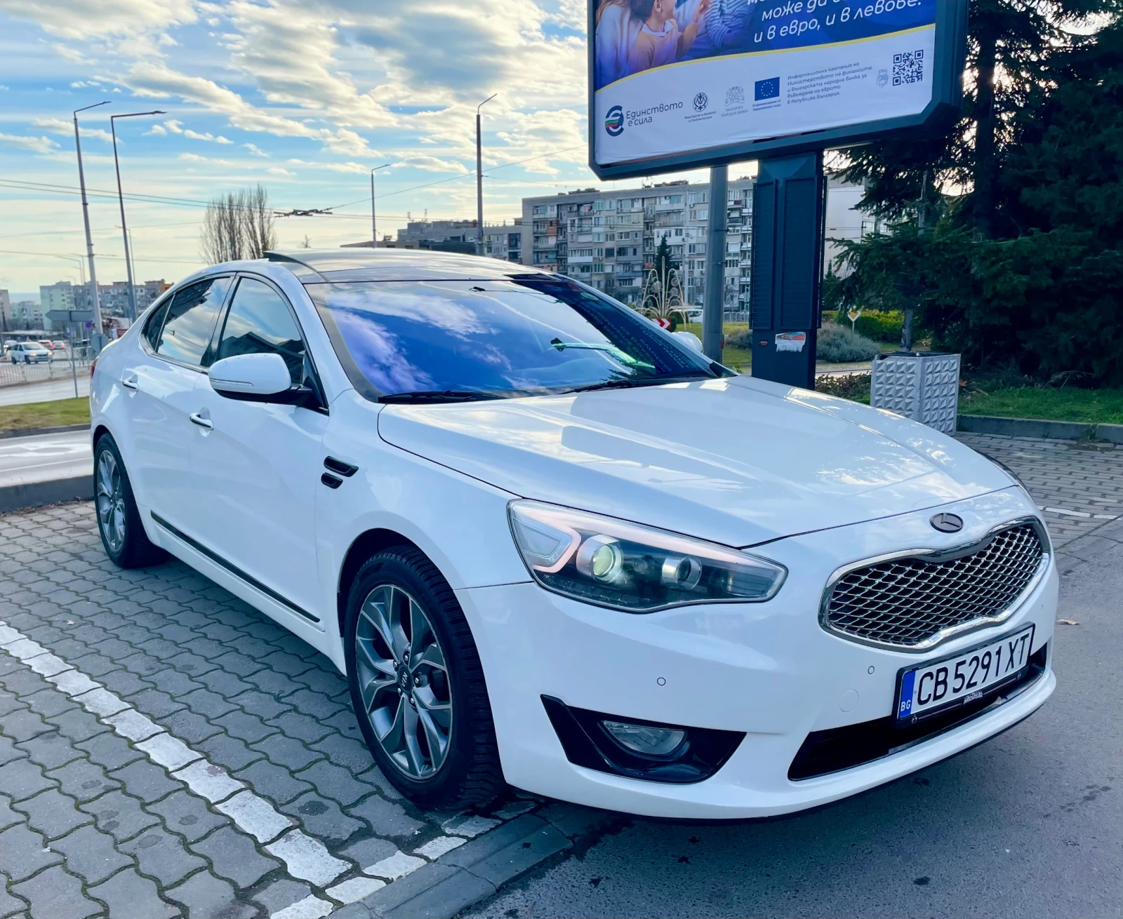 Kia K7 3.0 LPG Prestige Promo/Panorama/Carplay/Shadowline | Mobile.bg � ����������� 3