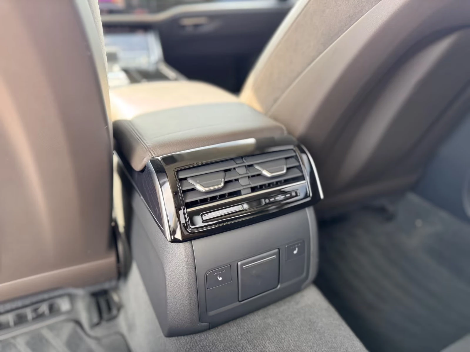 Audi A8 50TDI/QUATTRO/286HP/MEMO/AMBI/AUXILIARY/KLESS/553f | Mobile.bg   16