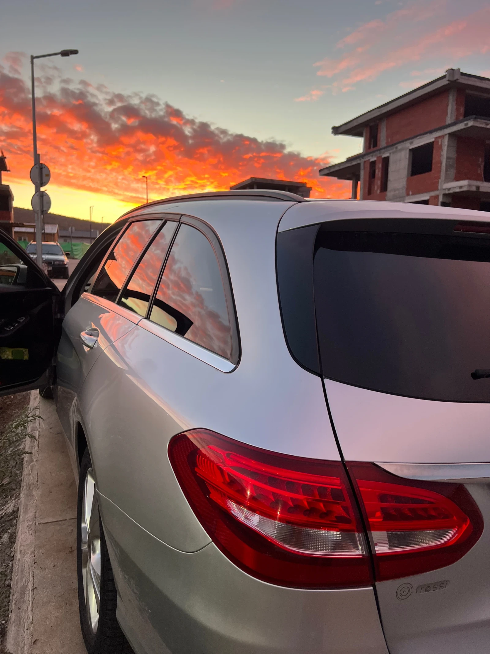 Mercedes-Benz C 220  - изображение 5