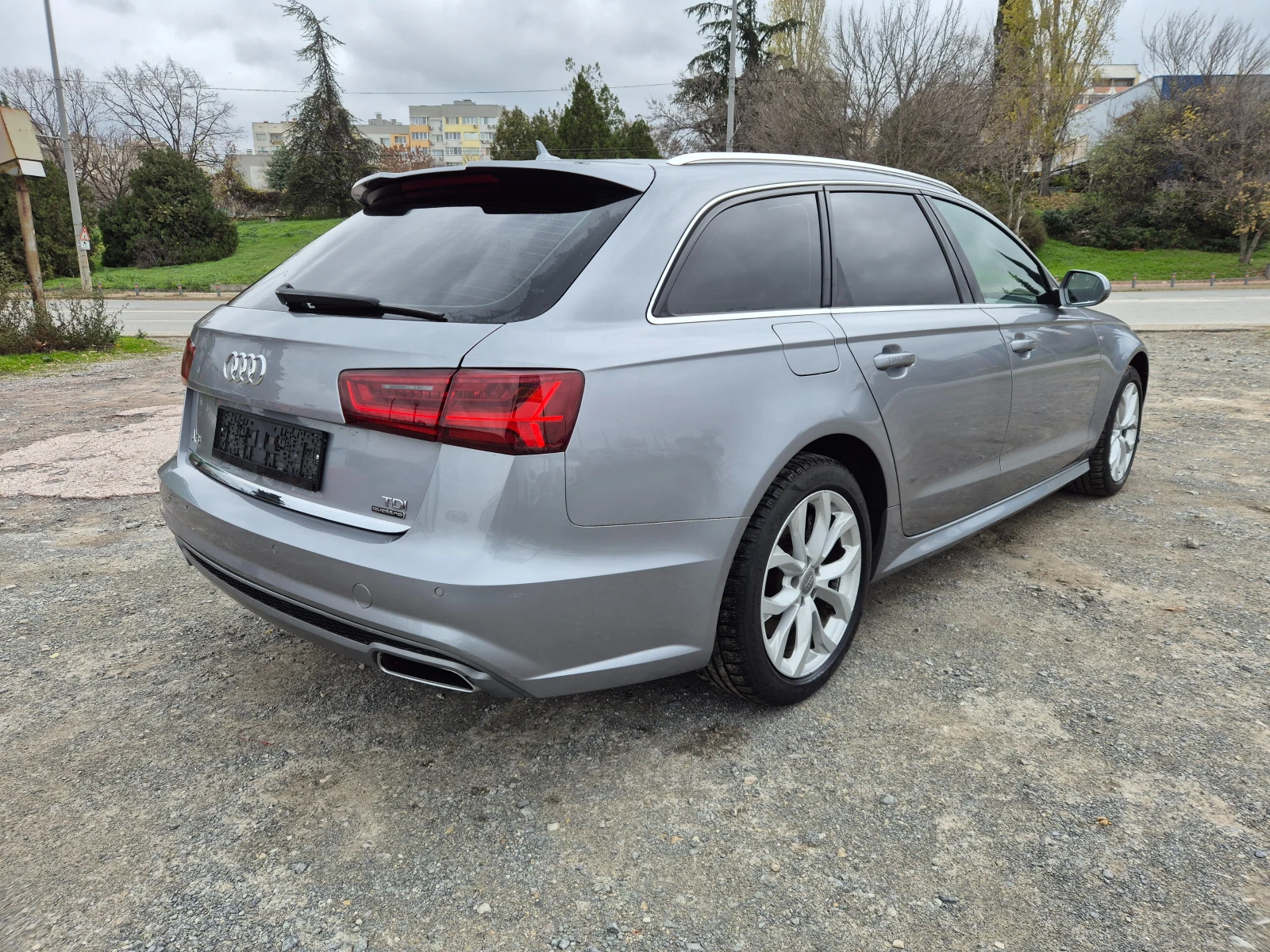 Audi A6 3.0TDI S-Line Quattro - изображение 5