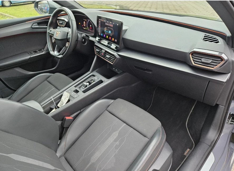 Cupra Leon  1.4 e-Hybrid PHEV DSG | Mobile.bg   10