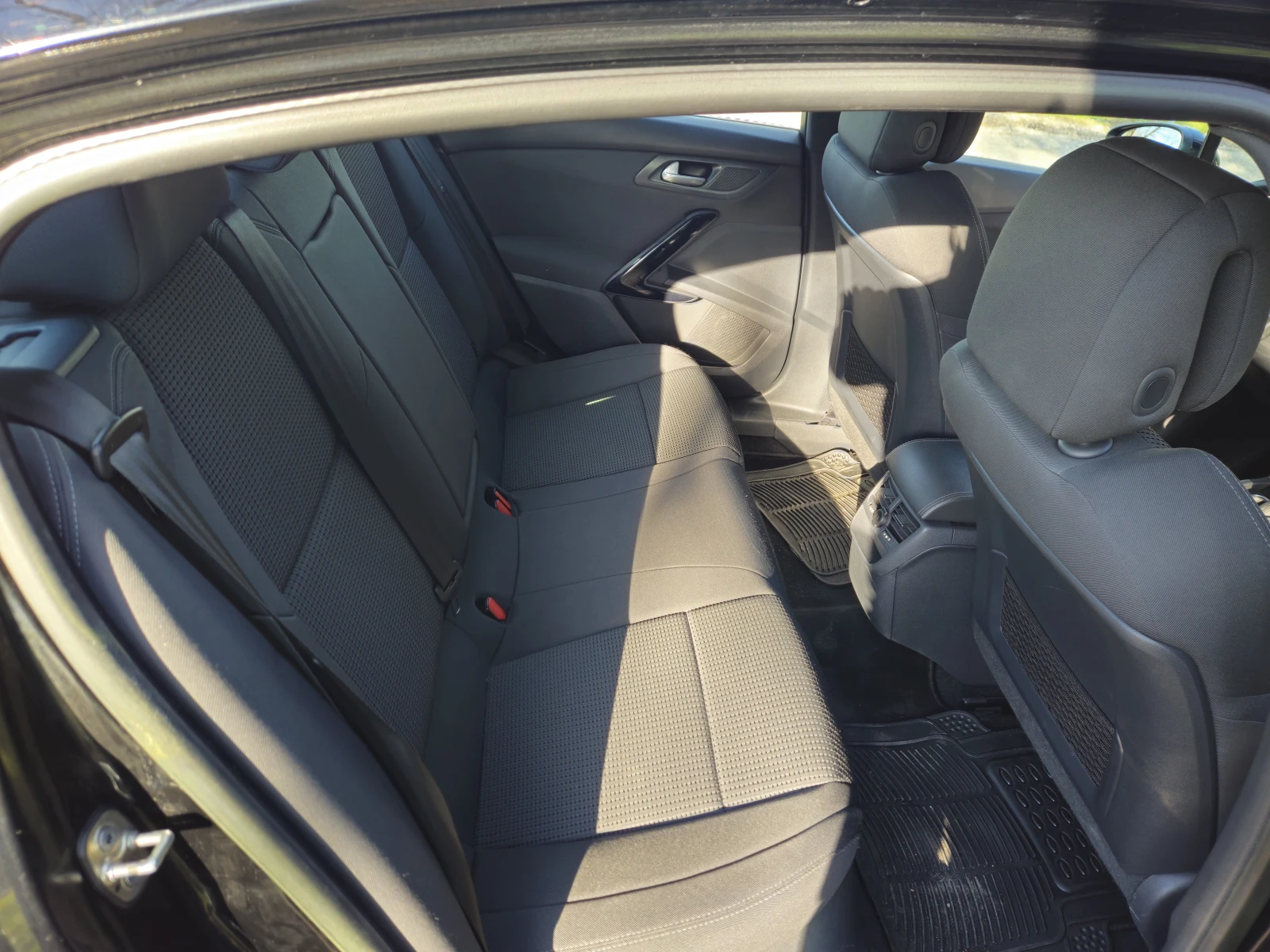 Peugeot 508 2.0 HDI - изображение 4