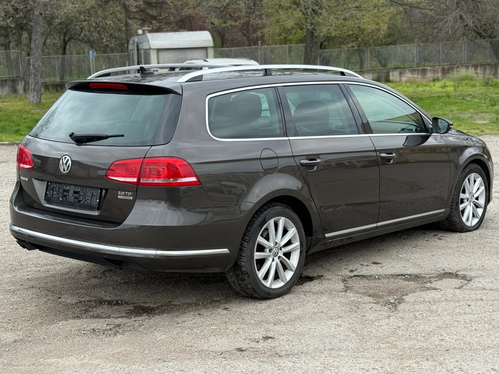 VW Passat 2.0 TDI HIGHLINE , снимка 5 - Автомобили и джипове - 53716437