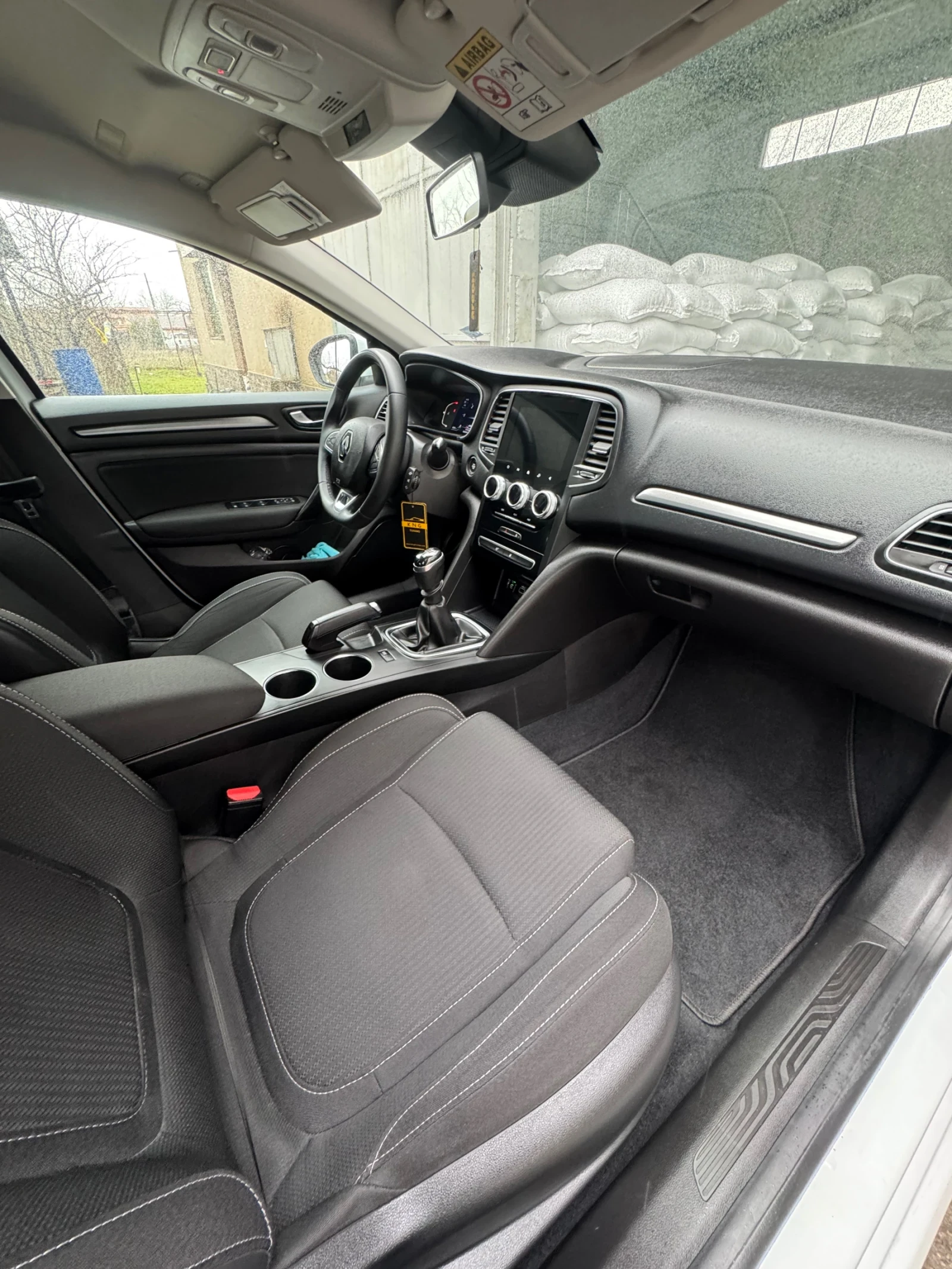 Renault Megane 1.5 Blue DCI, Facelift, Full Led Pure Vision, снимка 16 - Автомобили и джипове - 54168367