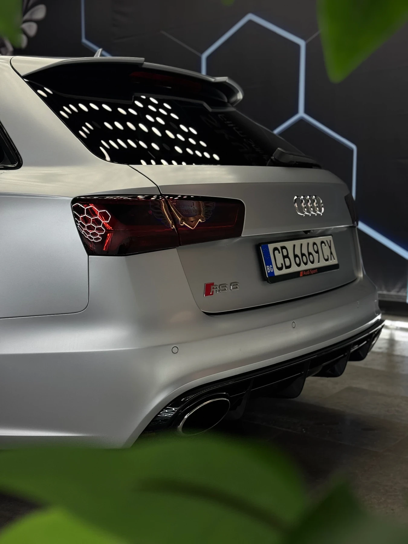 Audi Rs6 Performance , снимка 8 - Автомобили и джипове - 53736029