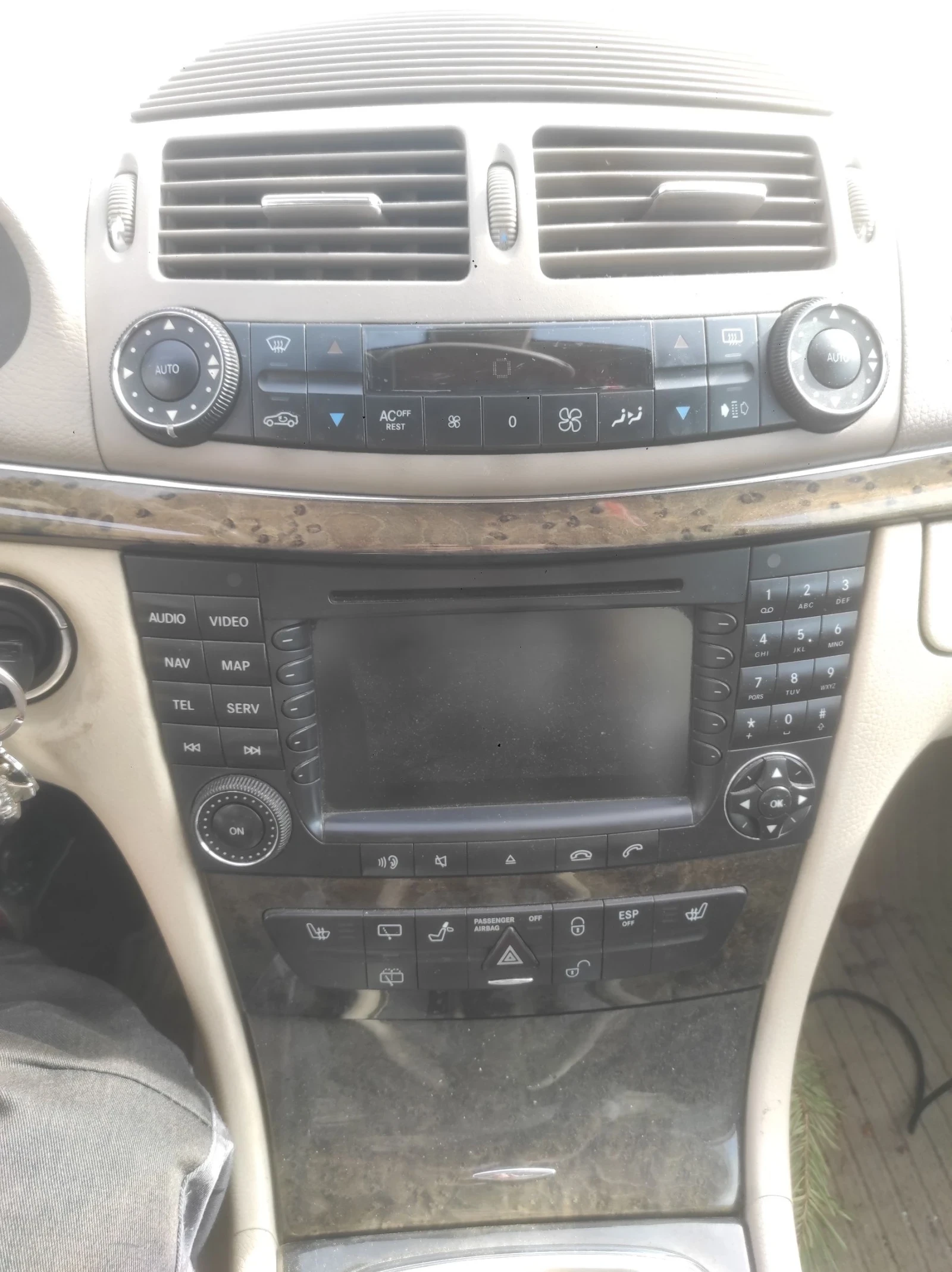 Mercedes-Benz E 320 | Mobile.bg � ����������� 14