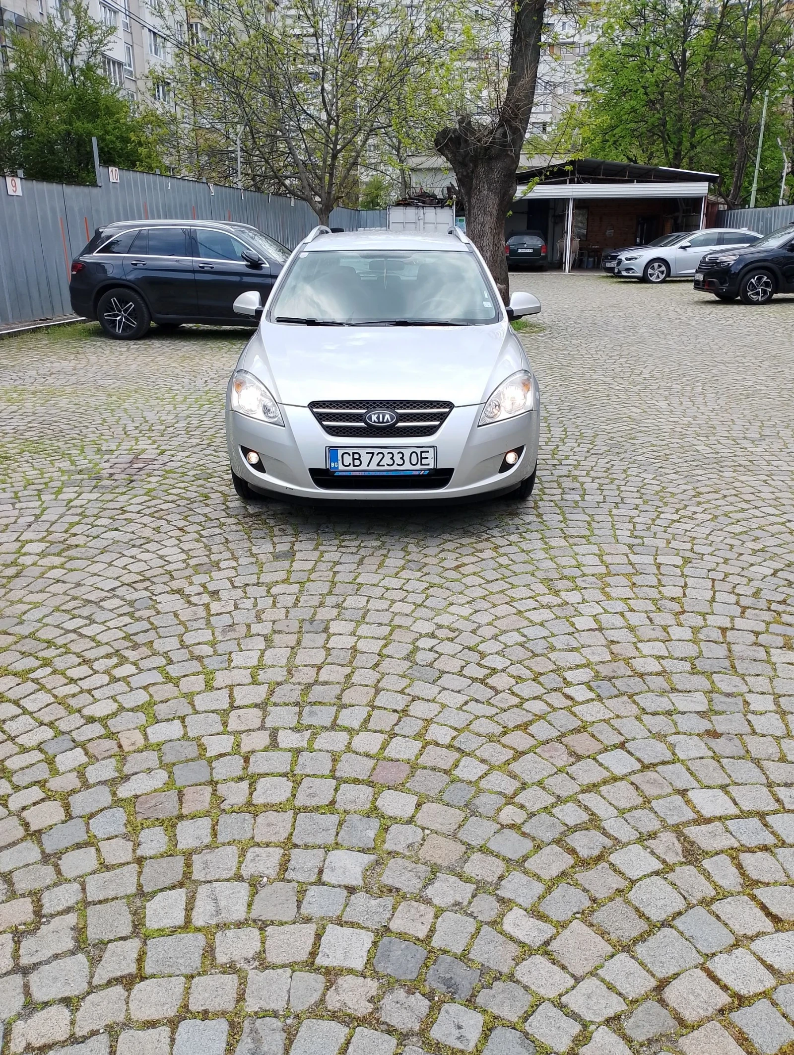 Kia Ceed 1.6 crdi , снимка 3 - Автомобили и джипове - 54253949