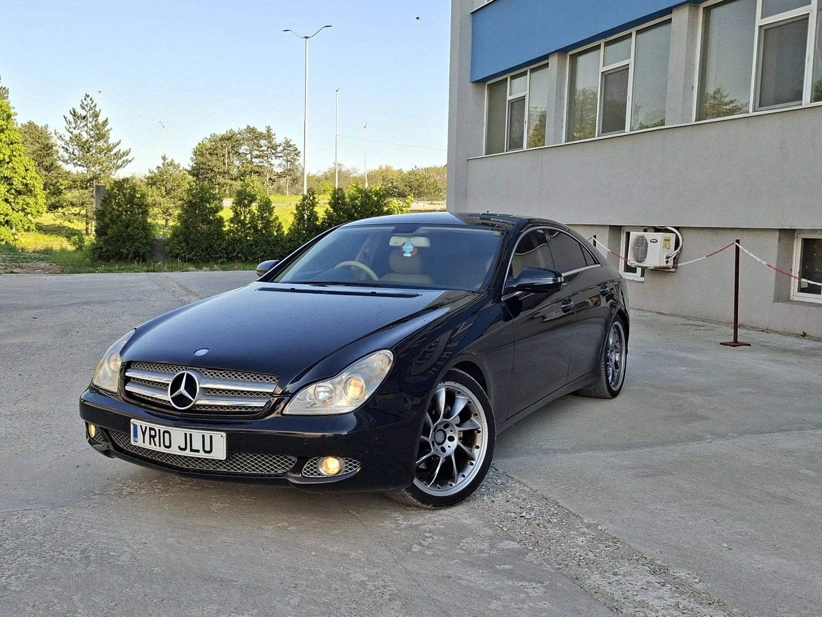 Mercedes-Benz CLS 350 Фейслифт, снимка 3 - Автомобили и джипове - 54498546