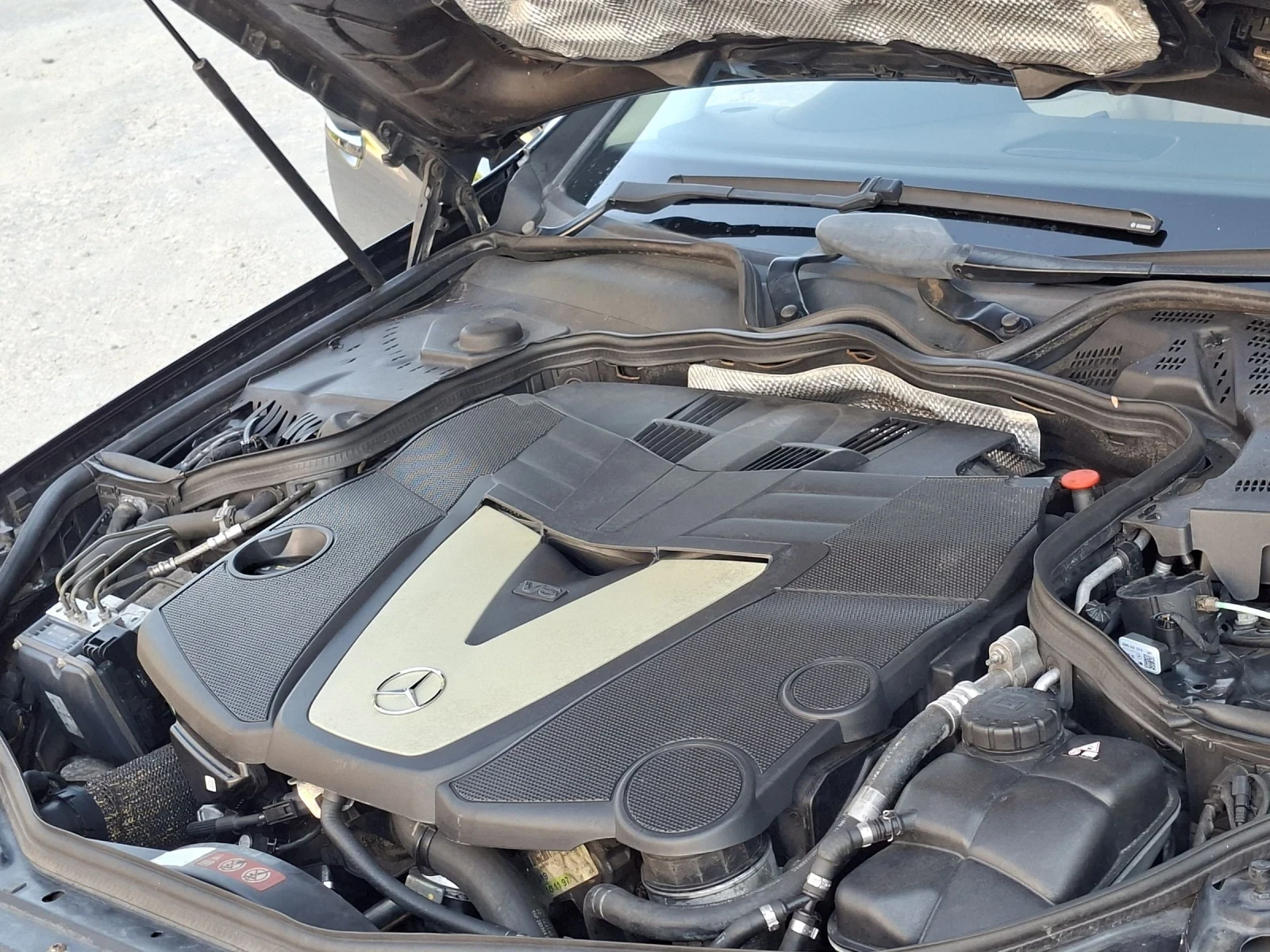 Mercedes-Benz CLS 350 Фейслифт, снимка 16 - Автомобили и джипове - 54498546