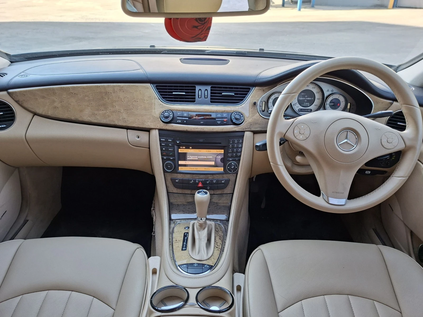 Mercedes-Benz CLS 350 Фейслифт, снимка 13 - Автомобили и джипове - 54498546