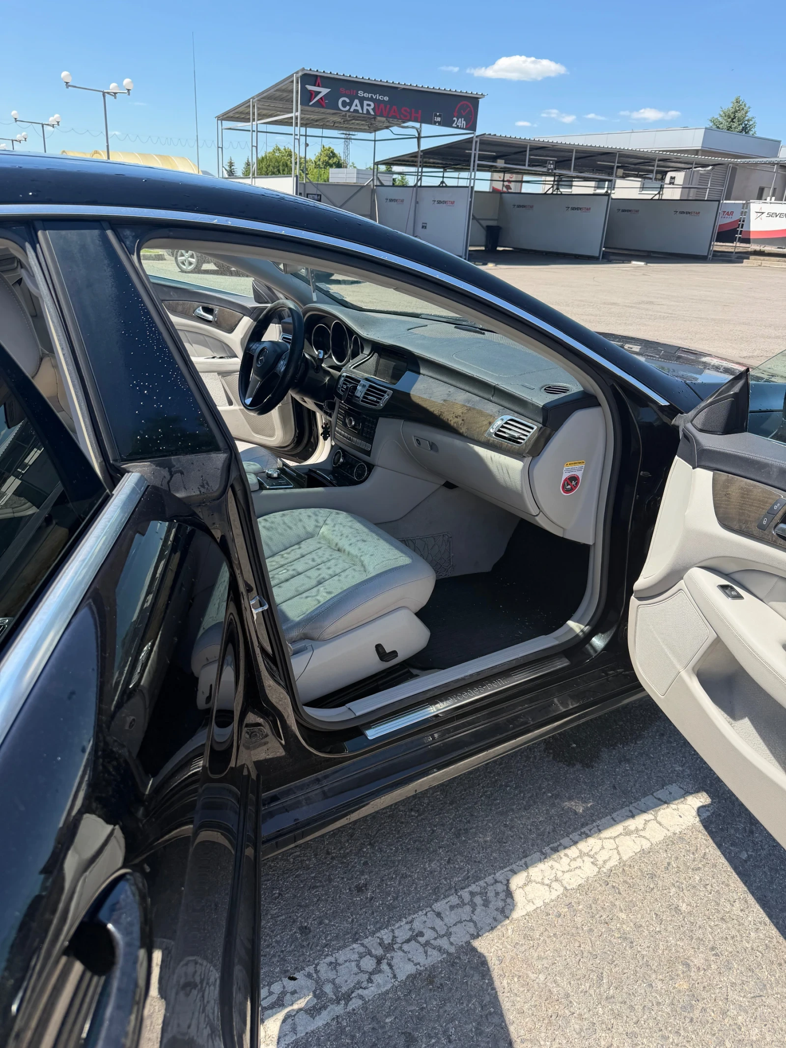 Mercedes-Benz CLS 350, снимка 8 - Автомобили и джипове - 54712040