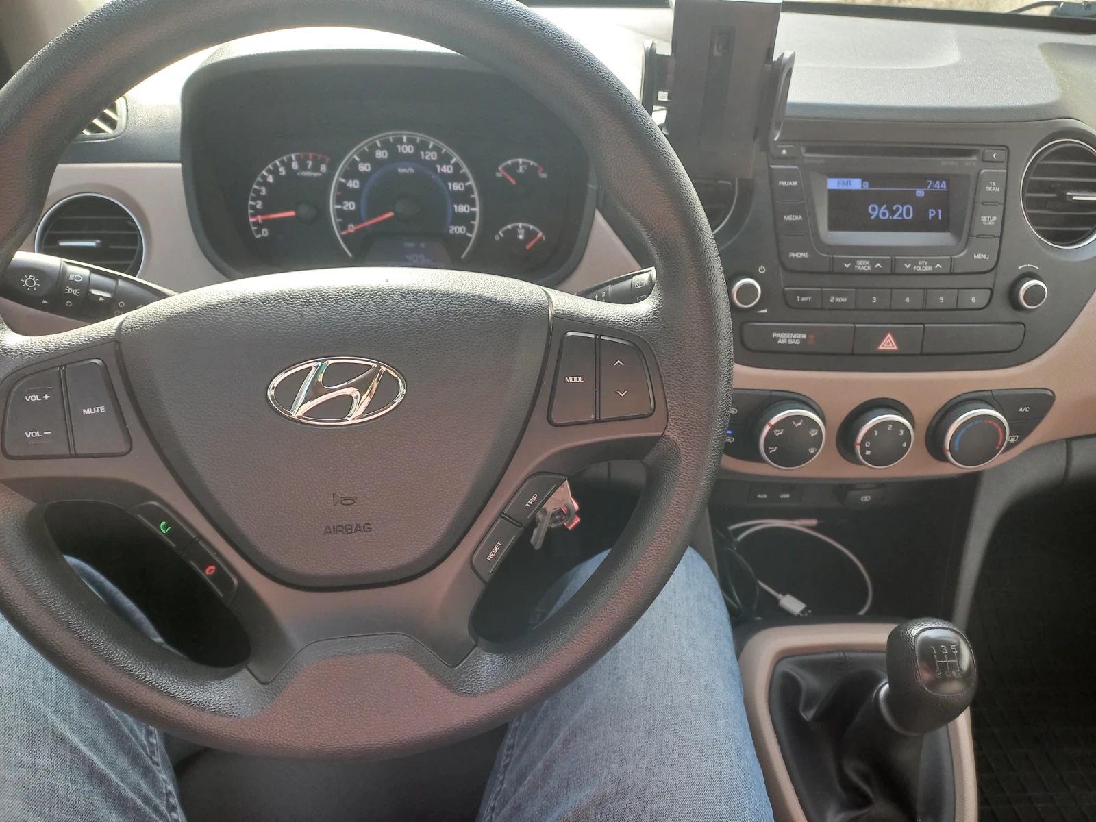 Hyundai I10 Euro6 / 46228km!!, снимка 2 - Автомобили и джипове - 54739119