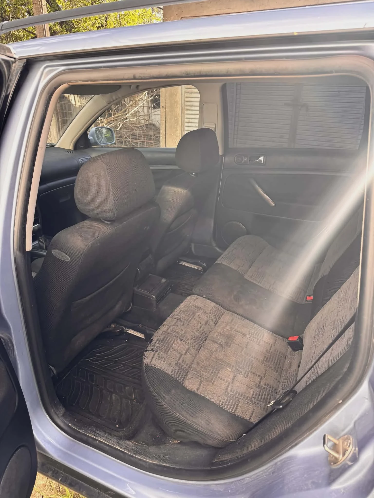 VW Passat B5 1.9 TDI 4x4, снимка 6 - Автомобили и джипове - 54754475