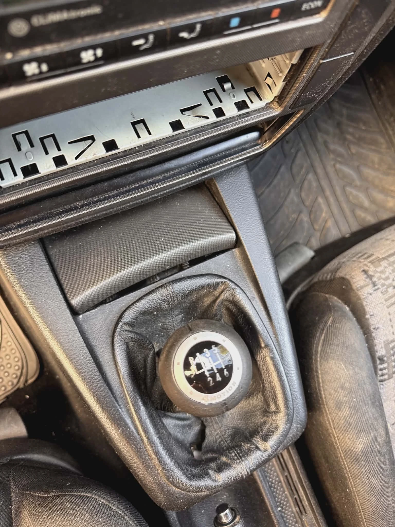 VW Passat B5 1.9 TDI 4x4, снимка 5 - Автомобили и джипове - 54754475
