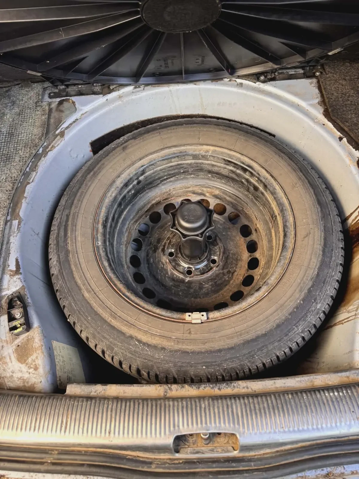 VW Passat B5 1.9 TDI 4x4, снимка 8 - Автомобили и джипове - 54754475