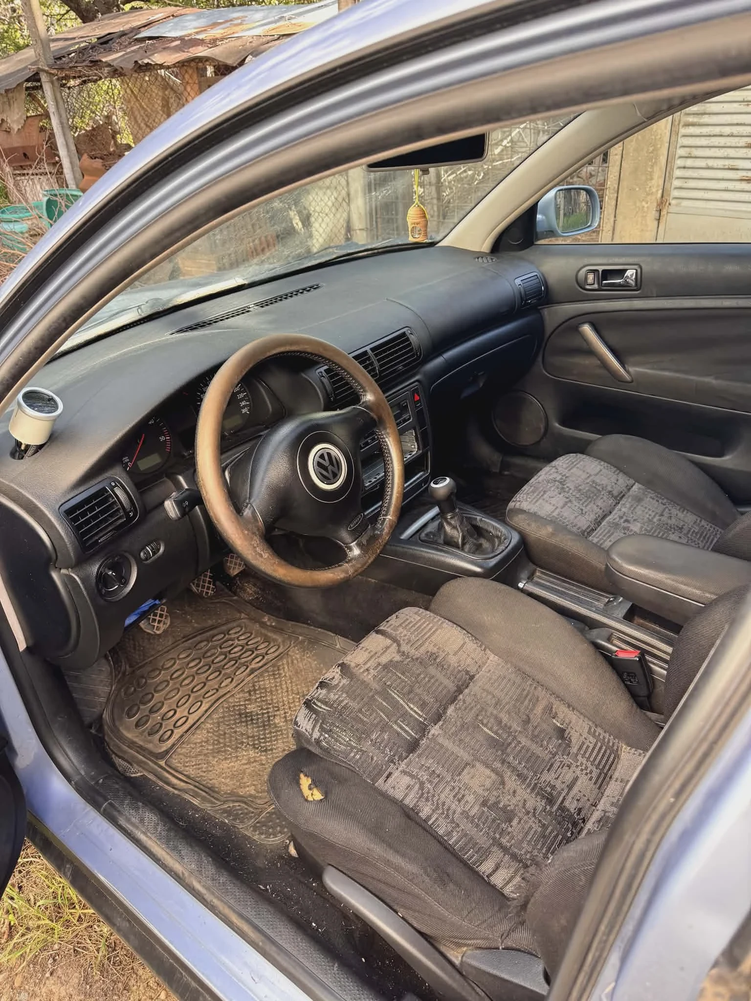 VW Passat B5 1.9 TDI 4x4, снимка 3 - Автомобили и джипове - 54754475