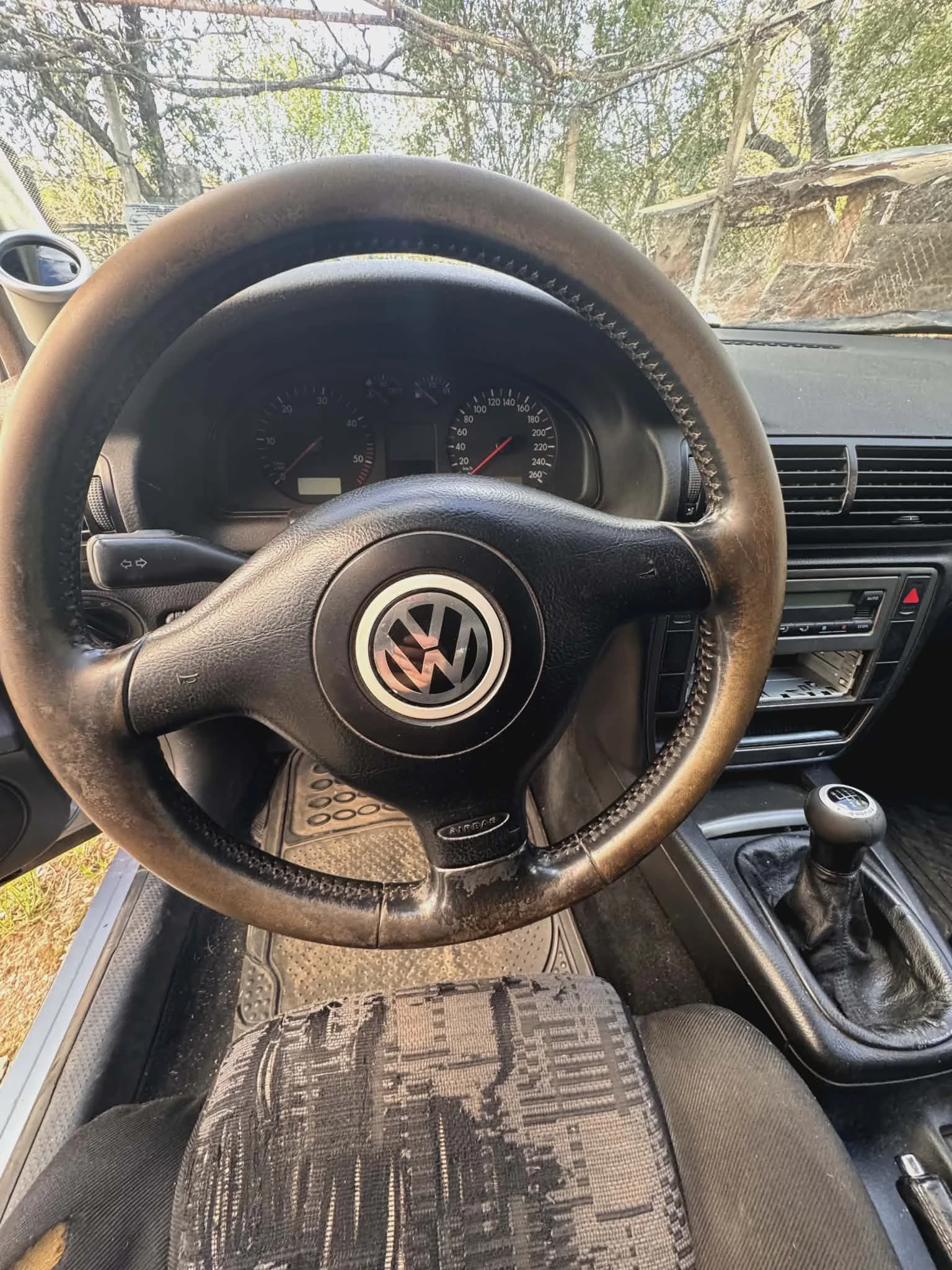 VW Passat B5 1.9 TDI 4x4, снимка 4 - Автомобили и джипове - 54754475