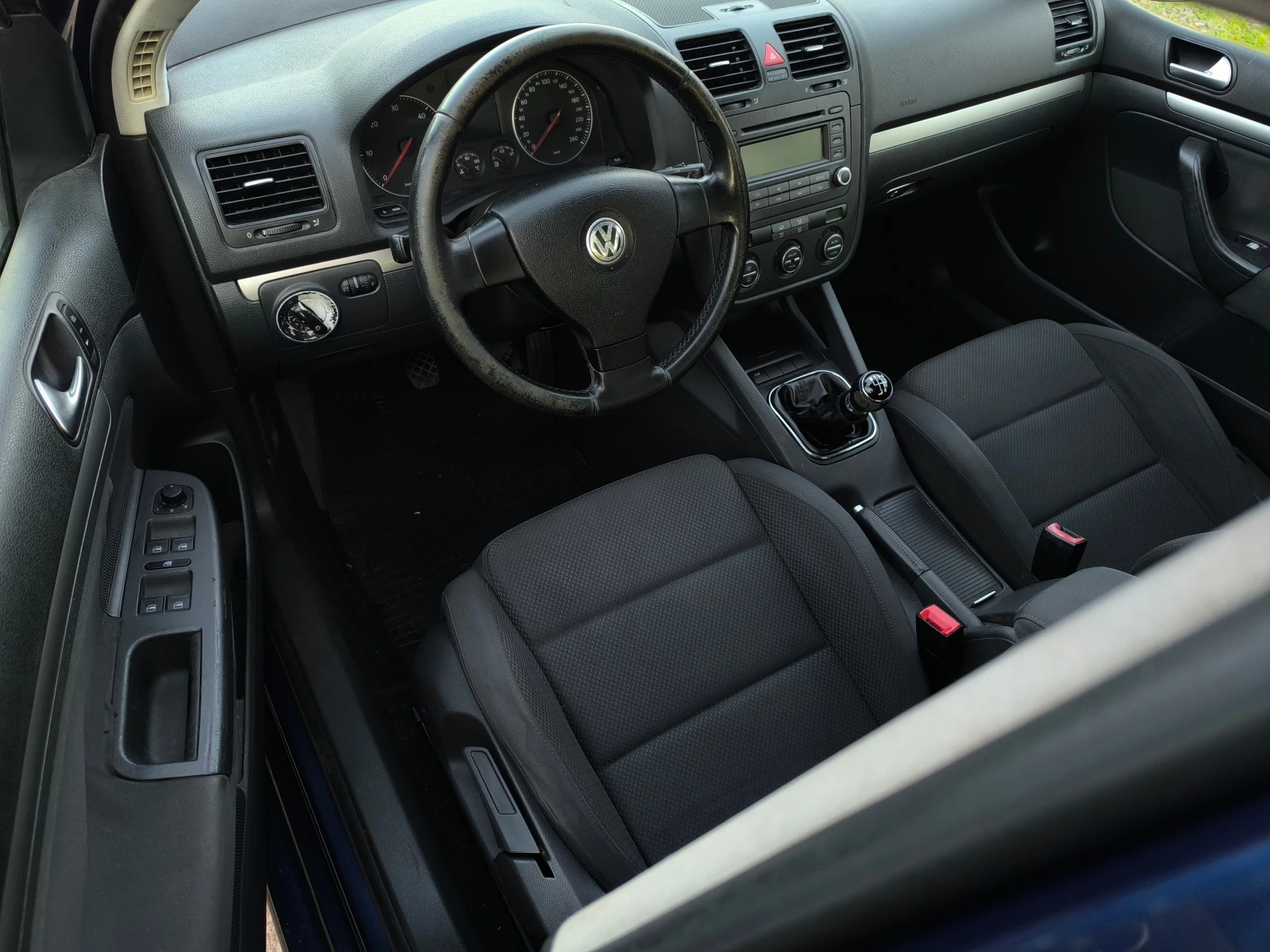 VW Golf -1.9TDI-105кс-КЛИМАТРОНИК-, снимка 10 - Автомобили и джипове - 54834720