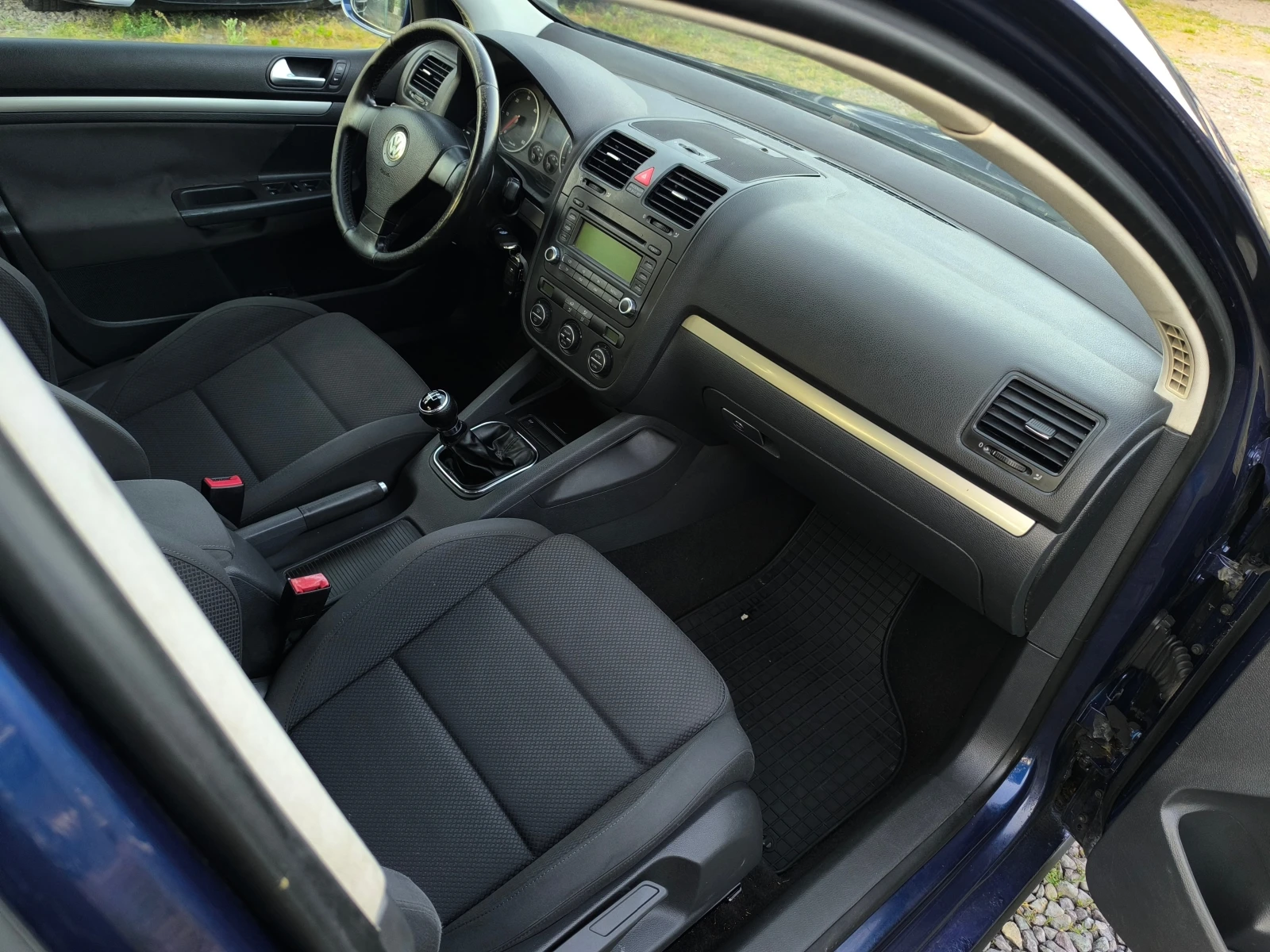 VW Golf -1.9TDI-105кс-КЛИМАТРОНИК-, снимка 14 - Автомобили и джипове - 54834720
