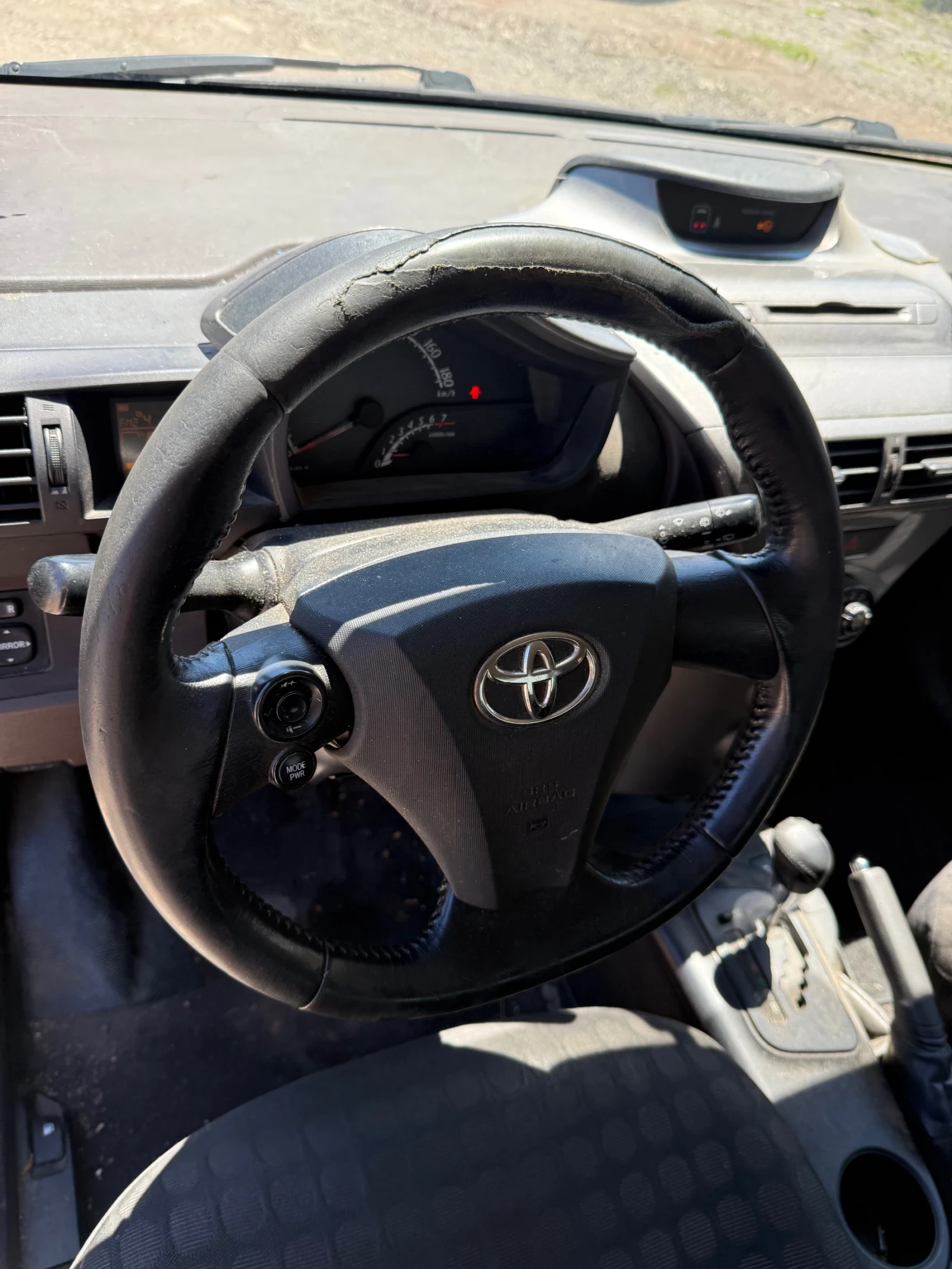 Toyota IQ АВТОМАТИК ИТАЛИЯ , снимка 11 - Автомобили и джипове - 54928137